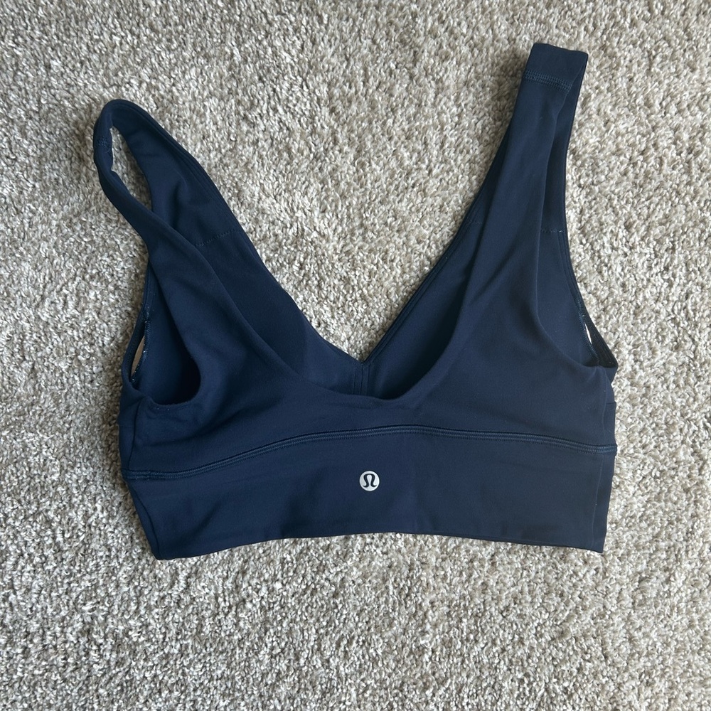 Lululemon Athletica Align V Neck Bra C/D - Picture 2 of 2